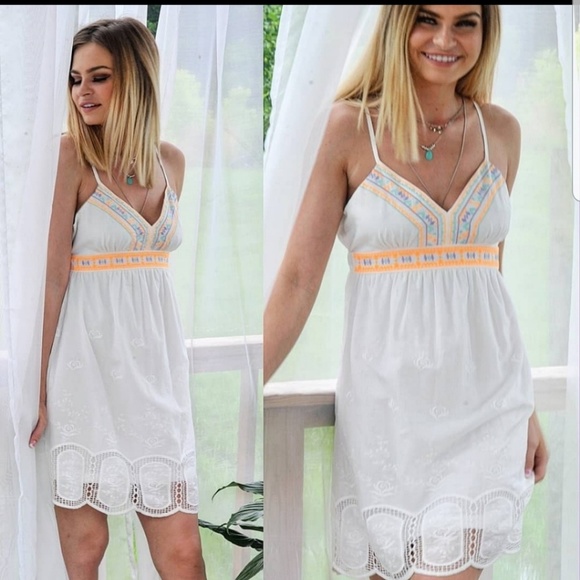 Flying Tomato Dresses & Skirts - RELISTED Flying Tomato embroidered boho sundress